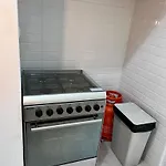 Charming 3 Bedrooms Apartment, Cool Neighbourhood Apartmán