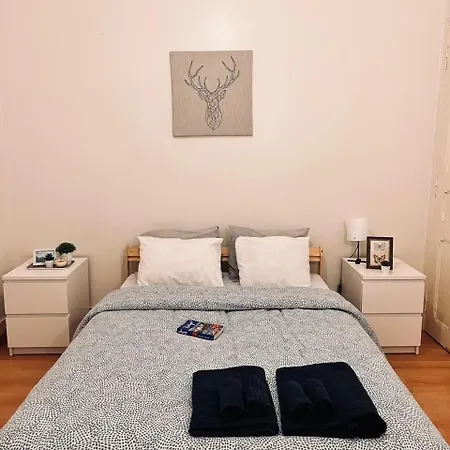 Appartement Charming 3 Bedrooms Apartment, Cool Neighbourhood