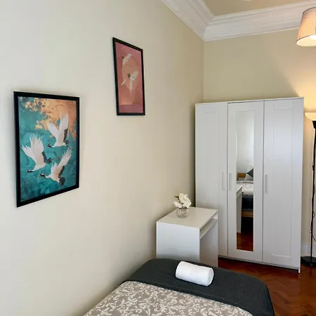 Charming 3 Bedrooms Apartment, Cool Neighbourhood Apartmán Lisboa