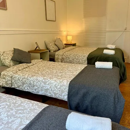 Apartmán Charming 3 Bedrooms Apartment, Cool Neighbourhood