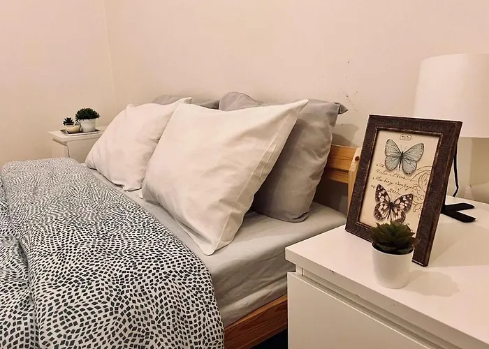 Charming 3 Bedrooms Apartment, Cool Neighbourhood Lisbon