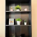 Charming 3 Bedrooms Apartment, Cool Neighbourhood Apartament Lizbona