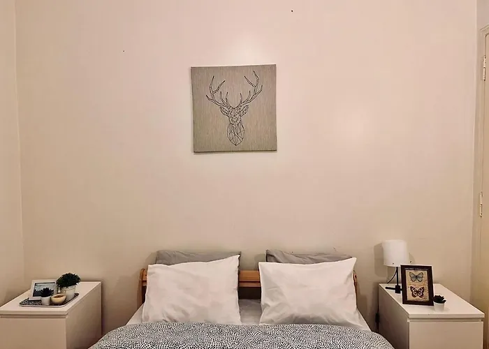 Apartament Charming 3 Bedrooms Apartment, Cool Neighbourhood Lizbona